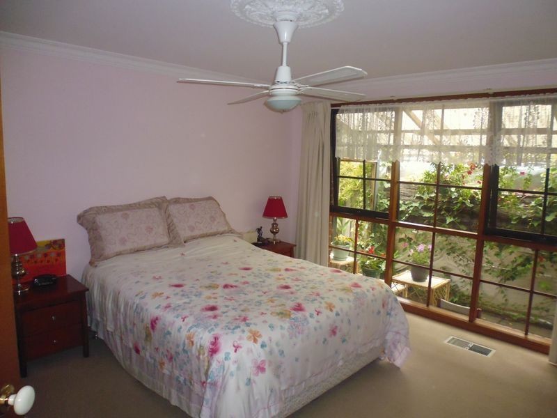 172 Murrindal Drive, Rowville VIC 3178