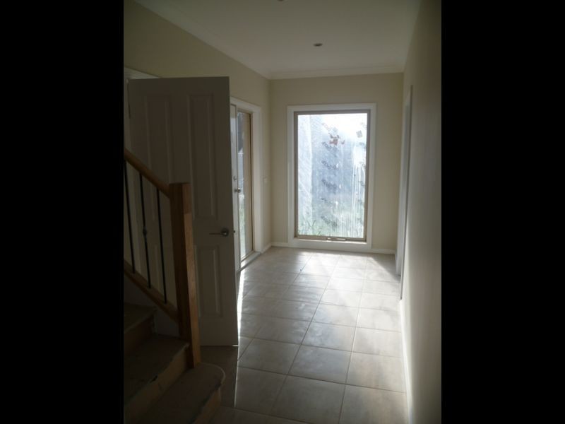 57 Eucumbene Drive, Berwick VIC 3806