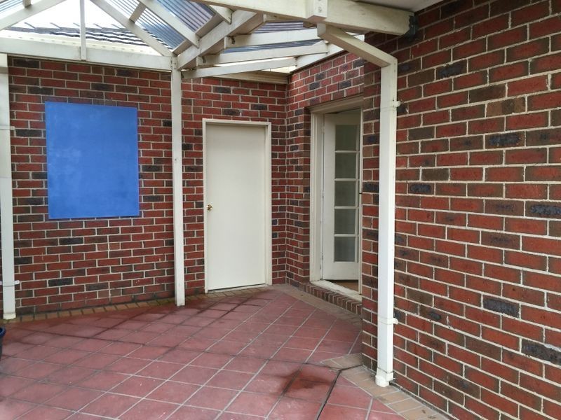 15 Elaine Place, Rowville VIC 3178