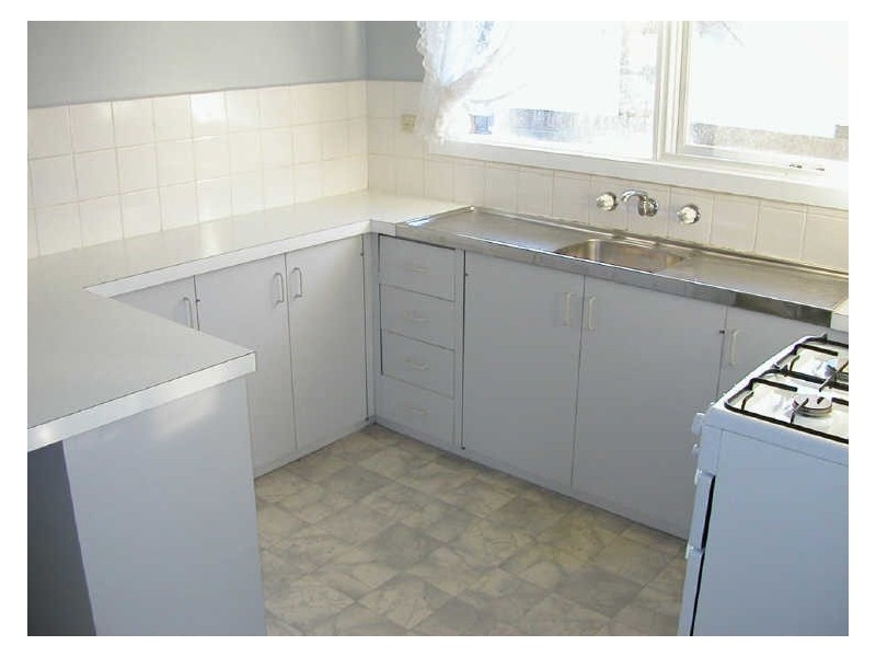 2/24 Cherrytree Rise, Knoxfield VIC 3180