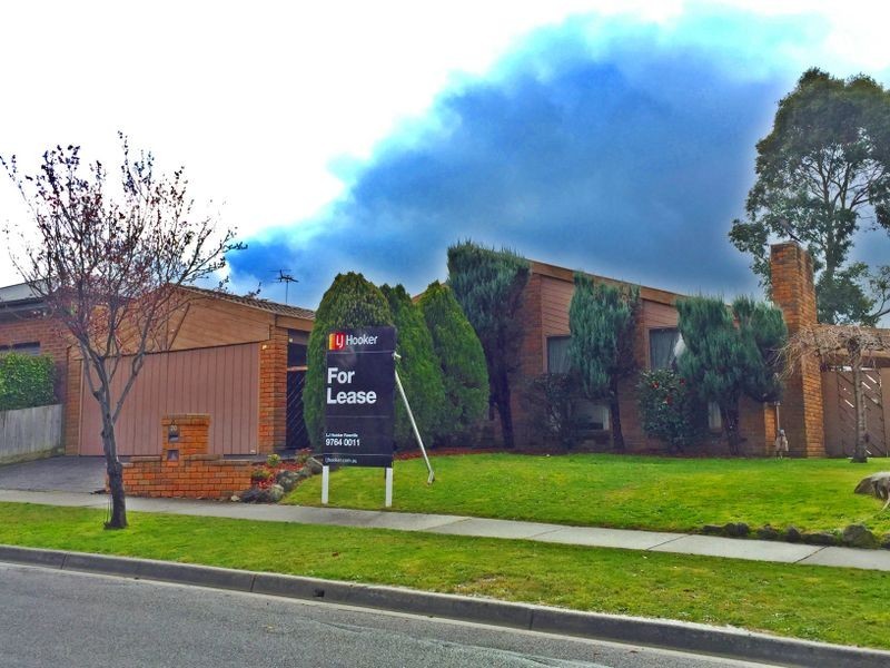 20 Bellfield Drive, Lysterfield VIC 3156