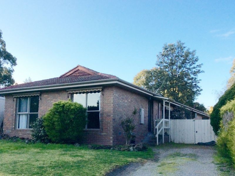 59 Windemere Drive, Ferntree Gully VIC 3156