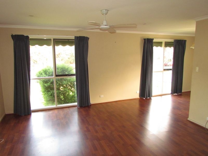 59 Windemere Drive, Ferntree Gully VIC 3156