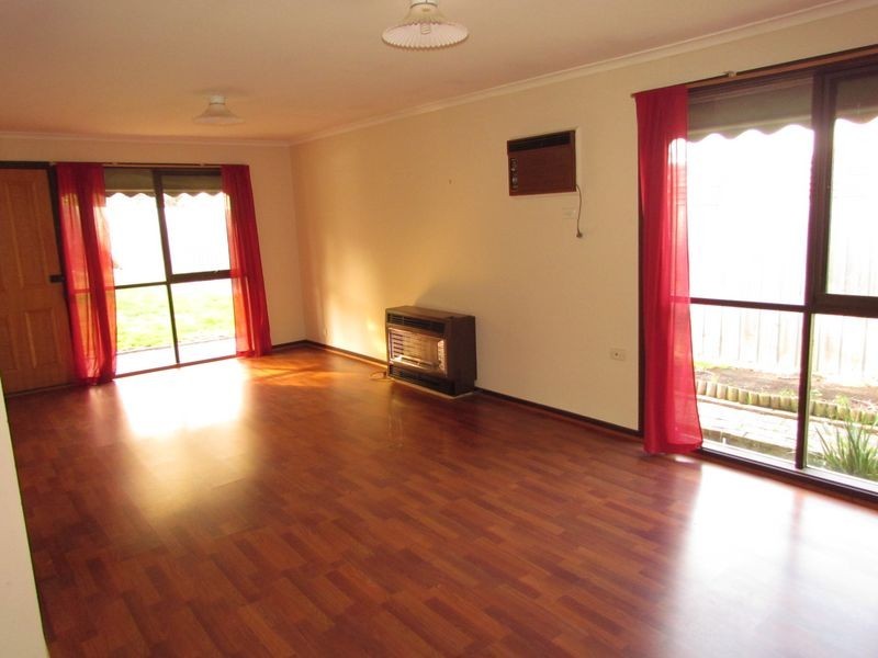 59 Windemere Drive, Ferntree Gully VIC 3156