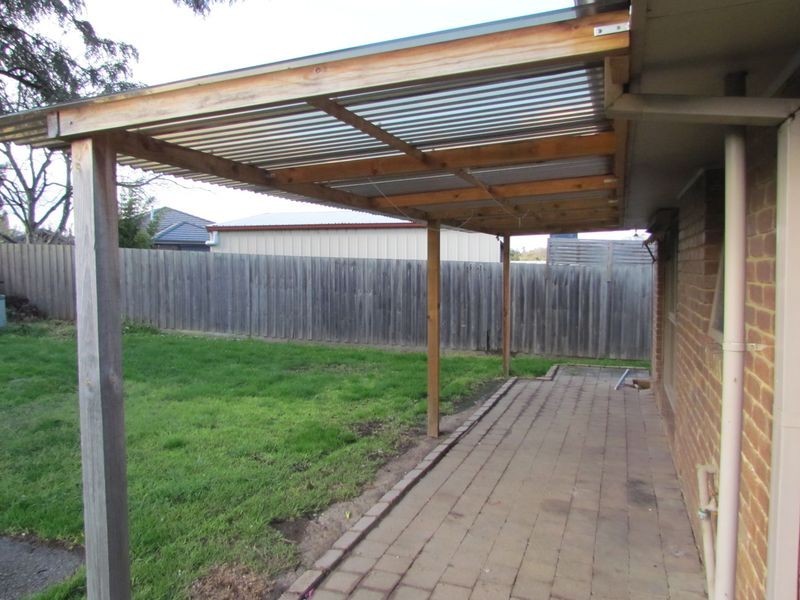 59 Windemere Drive, Ferntree Gully VIC 3156