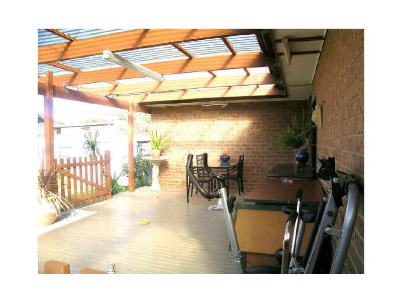 128 Dandelion Drive, Rowville VIC 3178