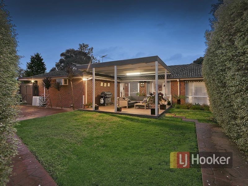 6 Balmoral Court, Rowville VIC 3178