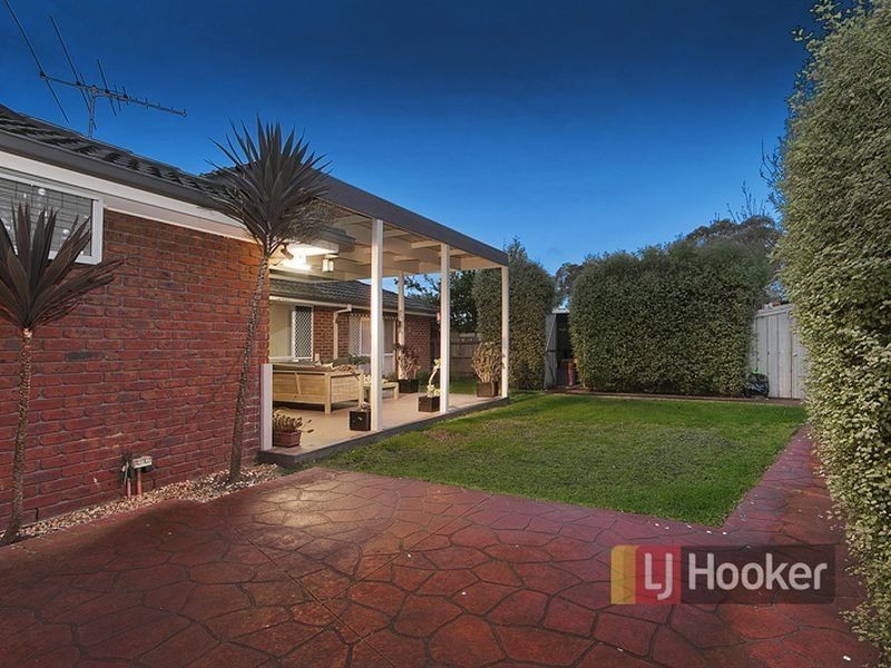 6 Balmoral Court, Rowville VIC 3178