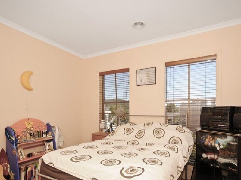 2 Subzero Close, Rowville VIC 3178