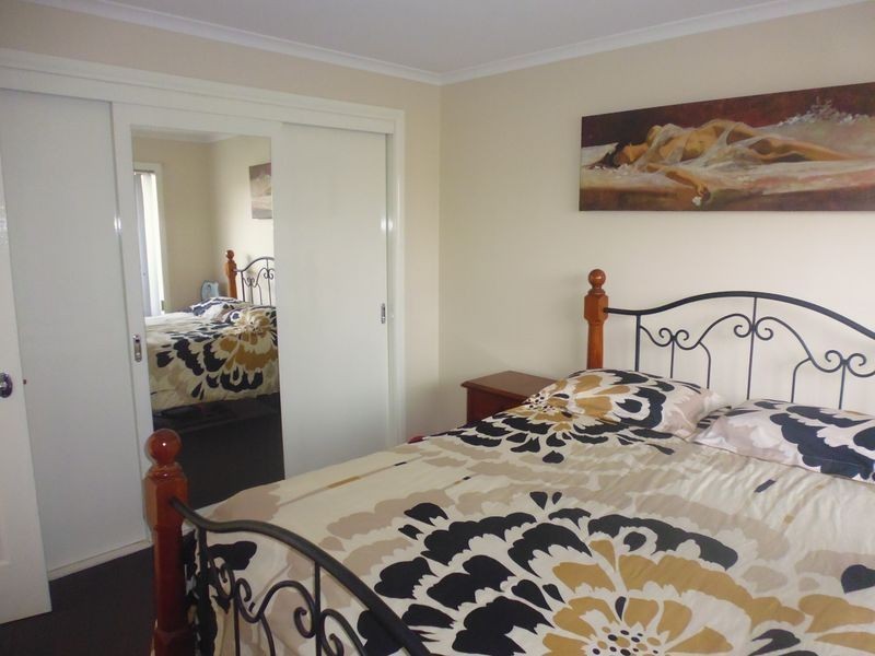 2/20 First Street, Clayton South VIC 3169