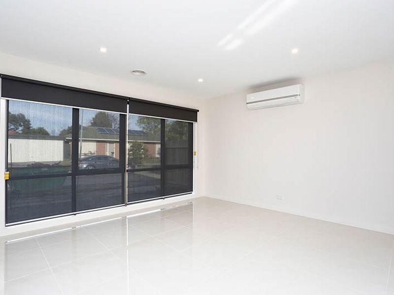 1 Prior Court, Rowville VIC 3178