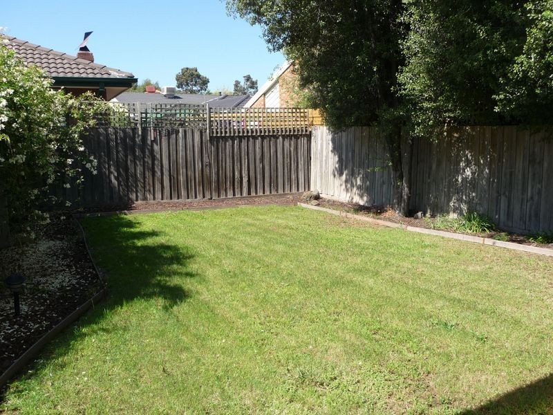 2/59 Airedale Way, Rowville VIC 3178