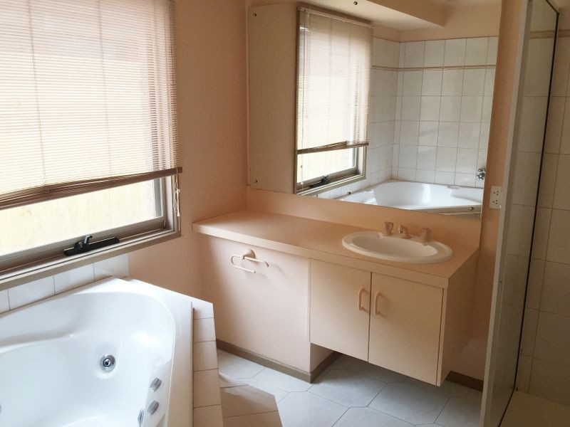 30 Bianca Court, Rowville VIC 3178