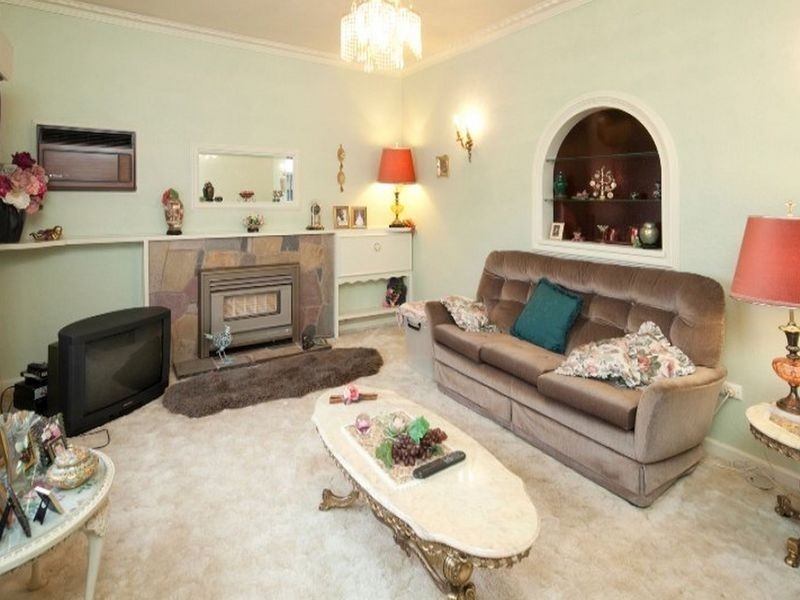 2 Osborne Street, Dandenong VIC 3175