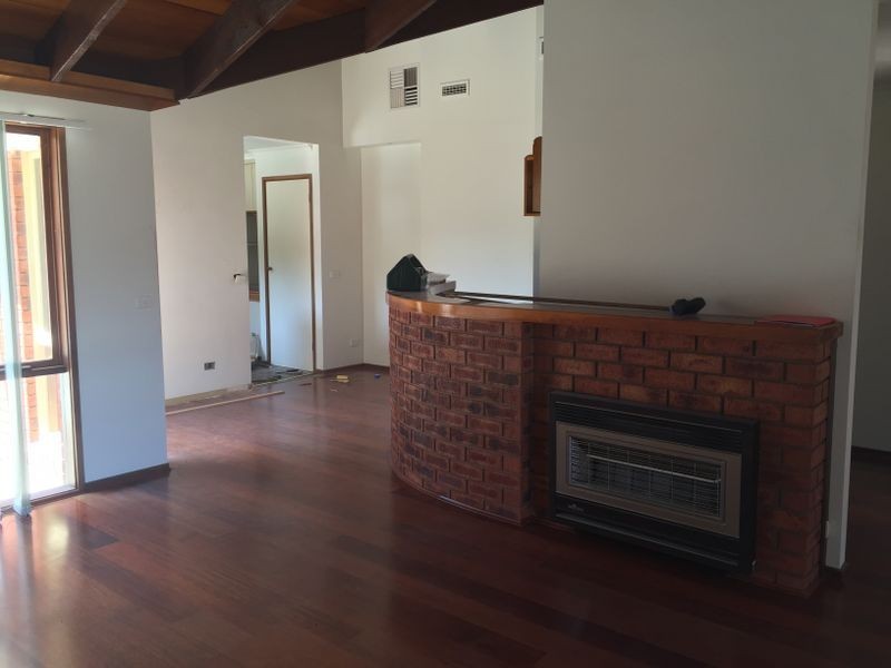 23 Bemersyde Drive, Berwick VIC 3806