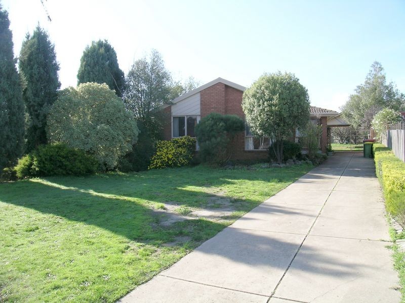 9 Settlers Court, Rowville VIC 3178