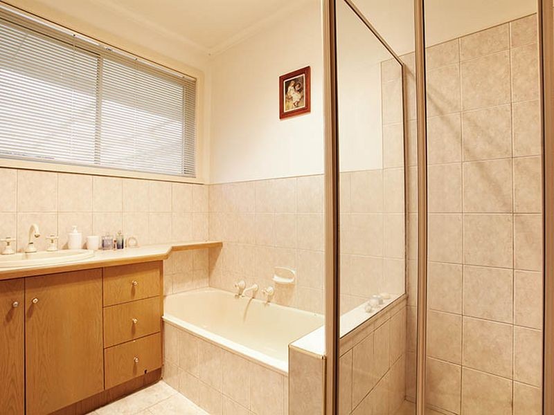 5 Fox Road, Narre Warren North VIC 3804