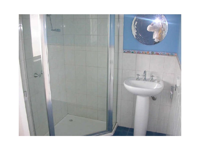 2/2 Snowgum Close, Rowville VIC 3178