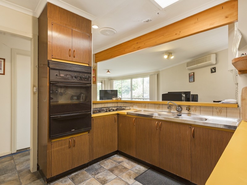 6 Coringa Court, Knoxfield VIC 3180