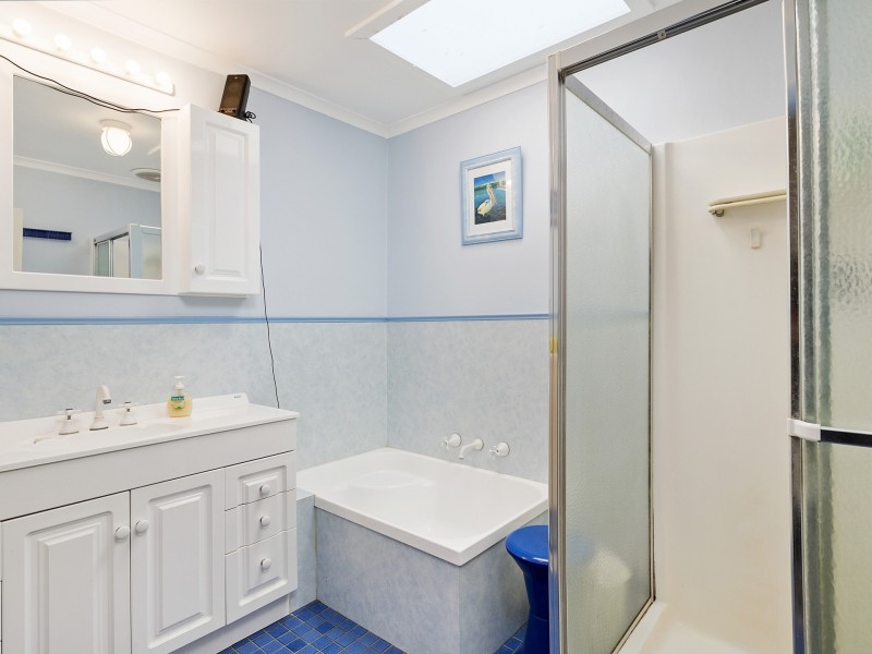 6 Coringa Court, Knoxfield VIC 3180