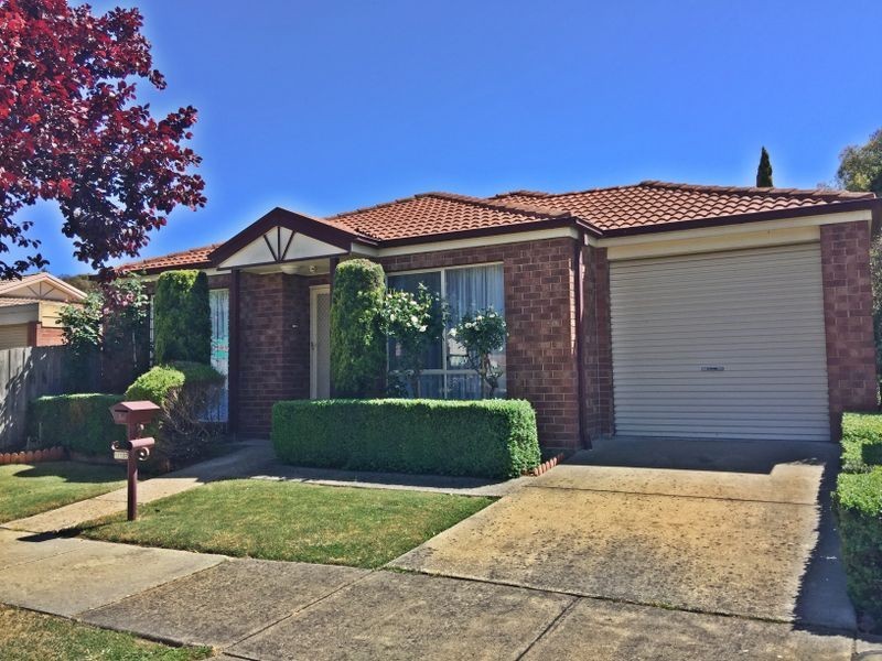 1/137 Waradgery Drive, Rowville VIC 3178