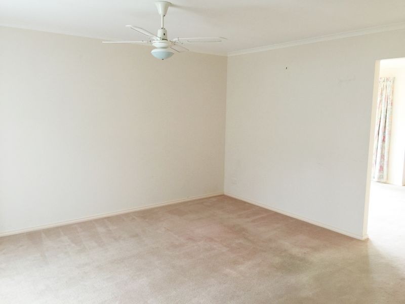 1/137 Waradgery Drive, Rowville VIC 3178