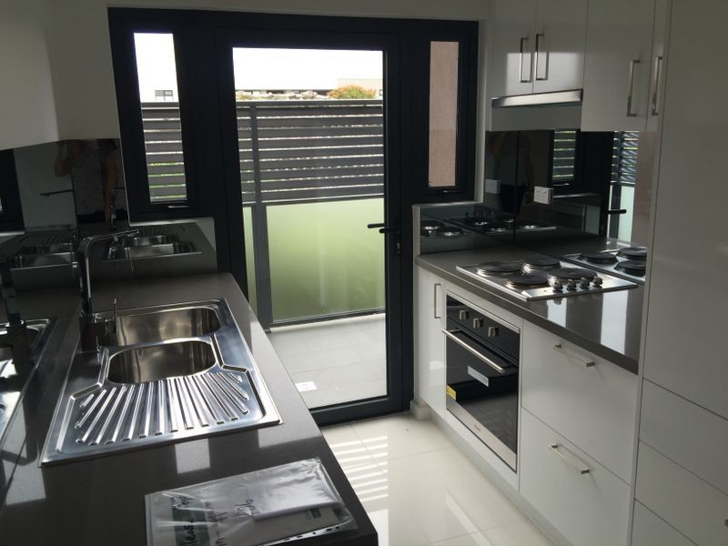 9 (106)/1098 Stud Road, Rowville VIC 3178