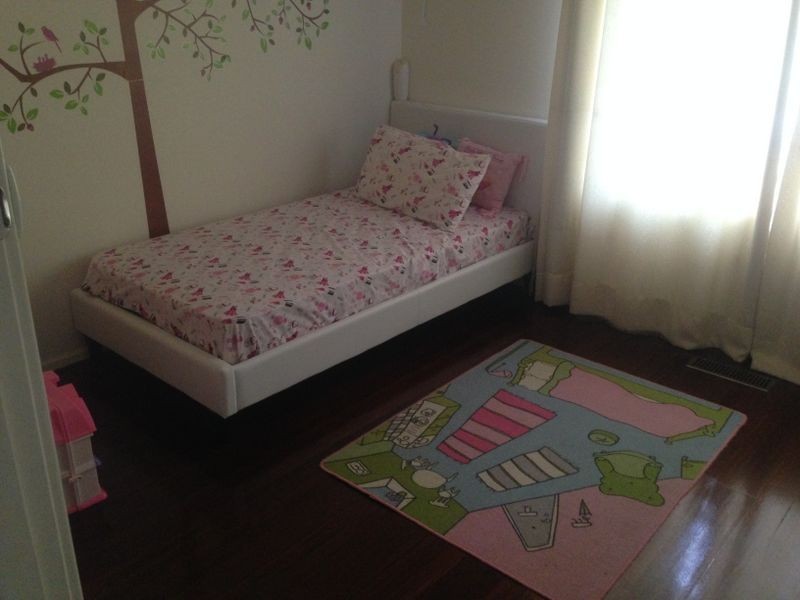 8 Eurella Crescent, Rowville VIC 3178