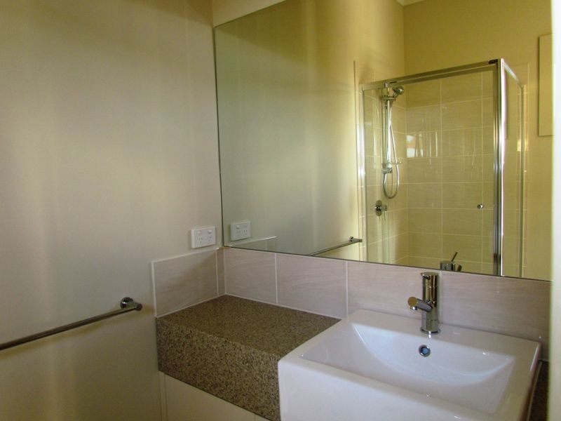 1/872 Waverley Road, Wheelers Hill VIC 3150