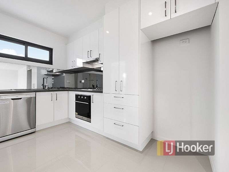 10 (201)/1098 Stud Road, Rowville VIC 3178