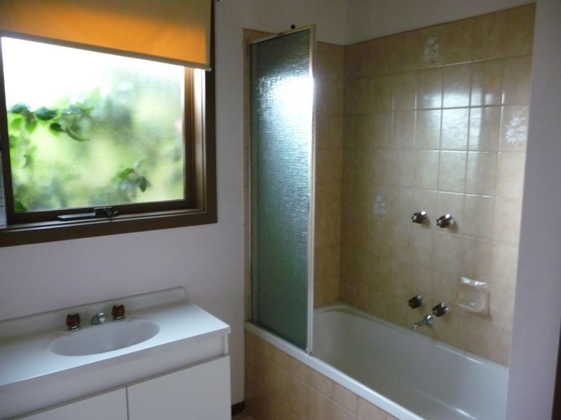 1/26 Burchall Crescent, Rowville VIC 3178