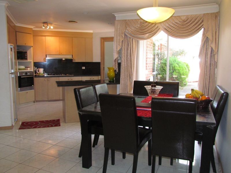 30 Salerno Way, Rowville VIC 3178