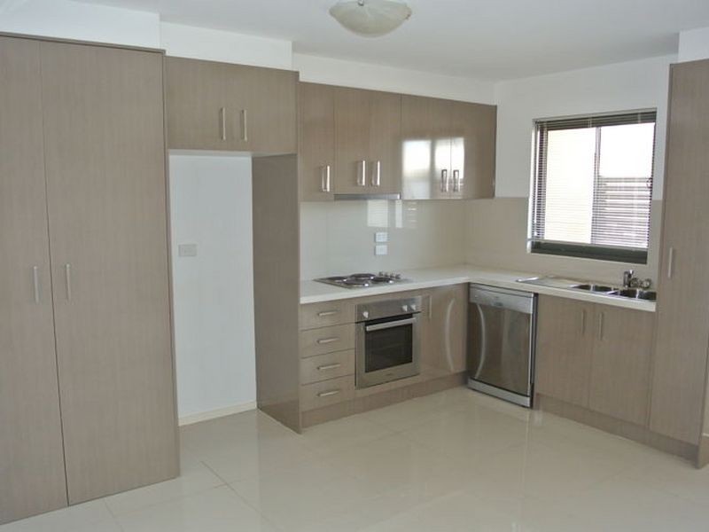 9/23 Edith Street, Dandenong VIC 3175