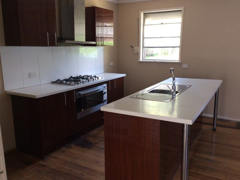 81 Rosemary Crescent, Frankston North VIC 3200