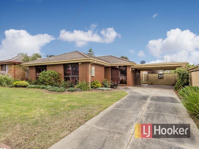 12 Ivan Crescent, Hampton Park VIC 3976