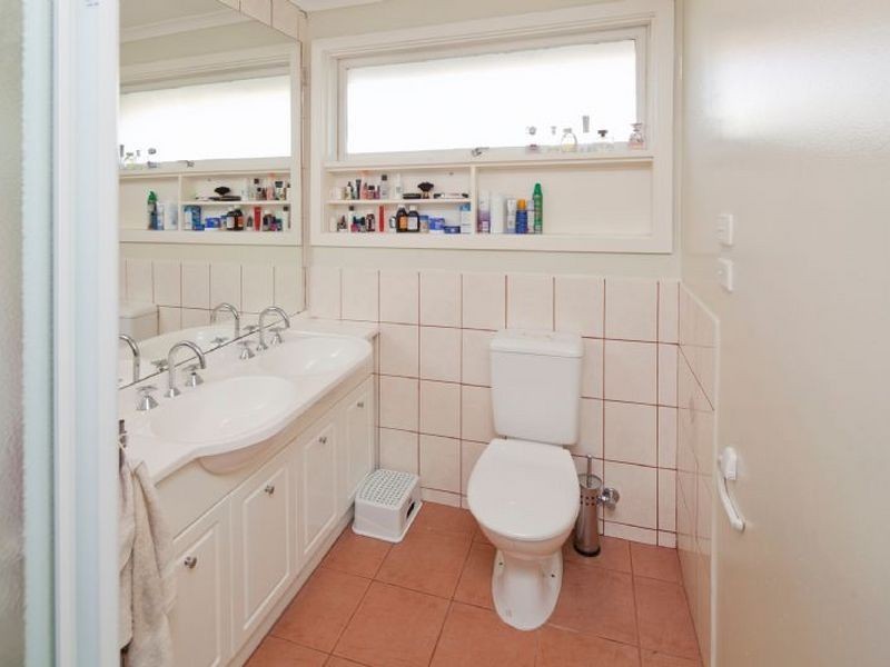 17 Pamir Street, Dandenong North VIC 3175