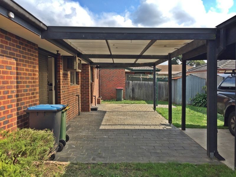 268 Dandelion Drive, Rowville VIC 3178
