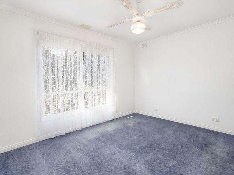 2/19 Acacia Road, Upper Ferntree Gully VIC 3156