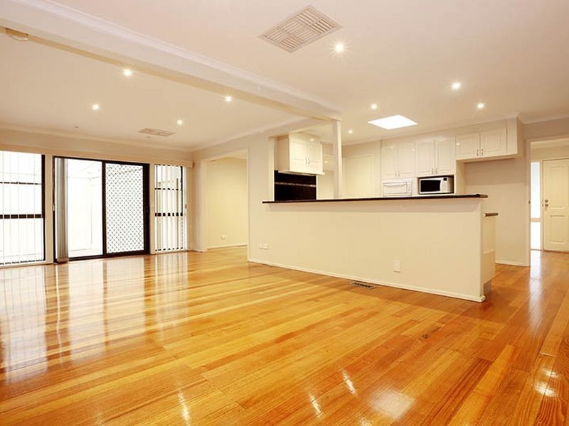 8 Wentworth Avenue, Rowville VIC 3178