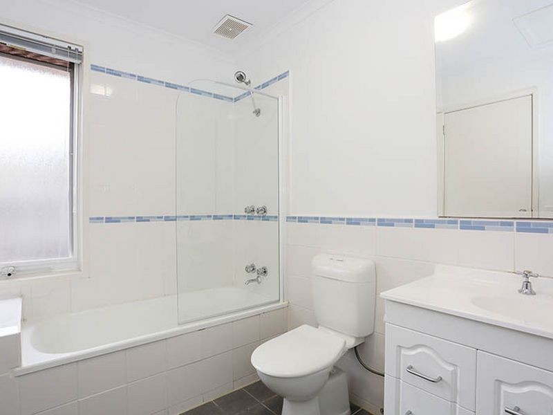 8 Wentworth Avenue, Rowville VIC 3178