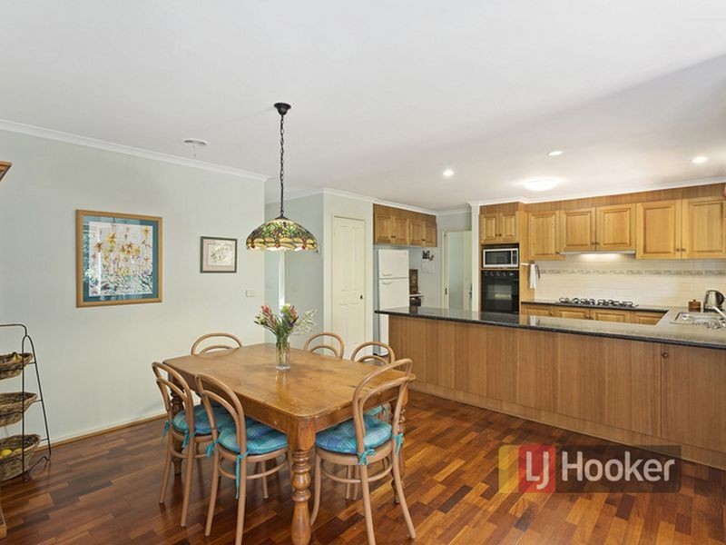 6 Dalmatia Court, Rowville VIC 3178
