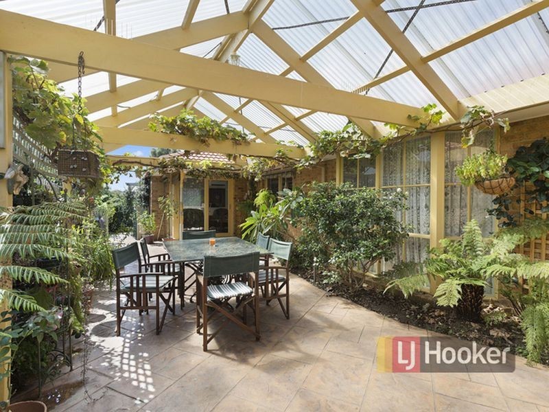 6 Dalmatia Court, Rowville VIC 3178