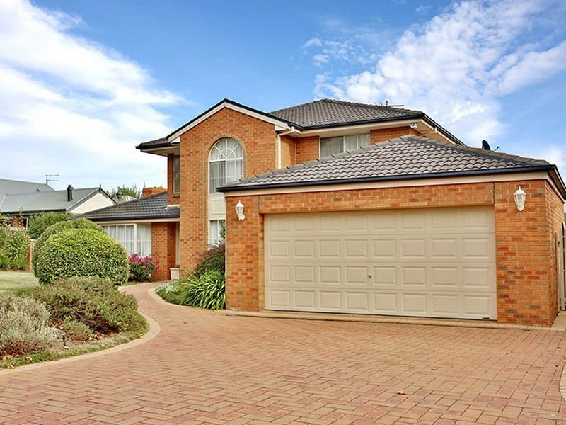 12 Manningham Court, Lysterfield VIC 3156