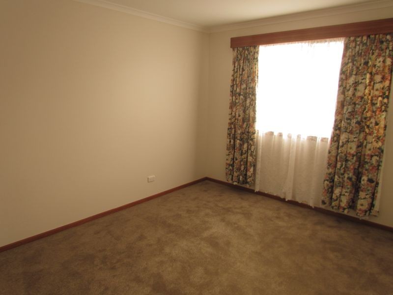 18 Drummond Crescent, Rowville VIC 3178