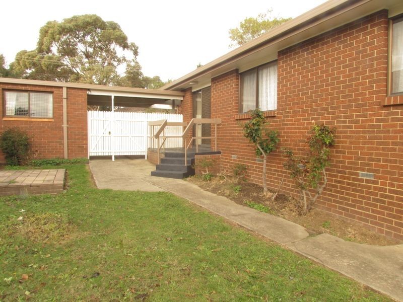 18 Drummond Crescent, Rowville VIC 3178