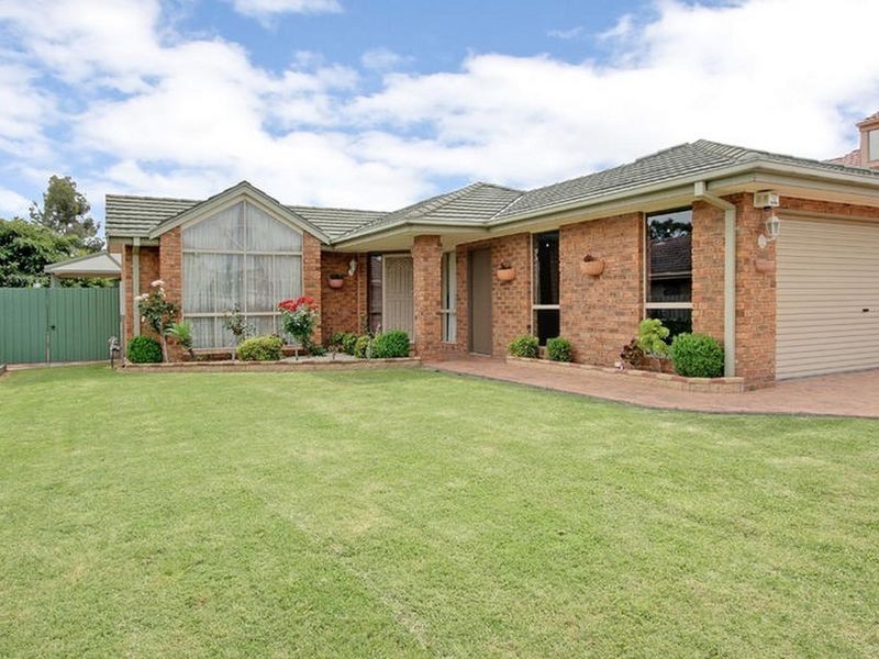 61 Clauscen Drive, Rowville VIC 3178