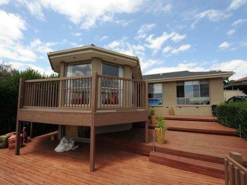 38 Scotsburn Way, Endeavour Hills VIC 3802