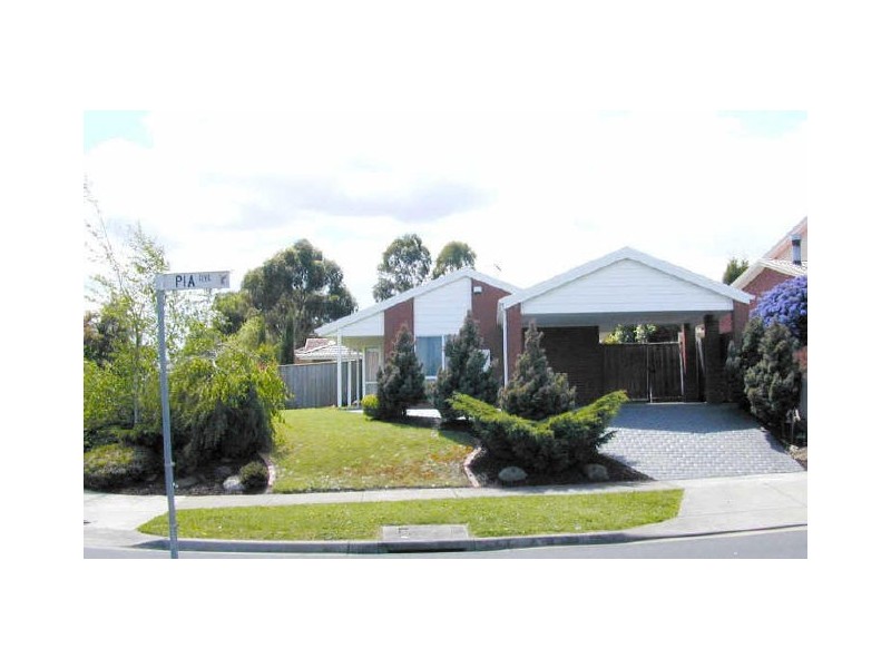 1 Pia Drive, Rowville VIC 3178