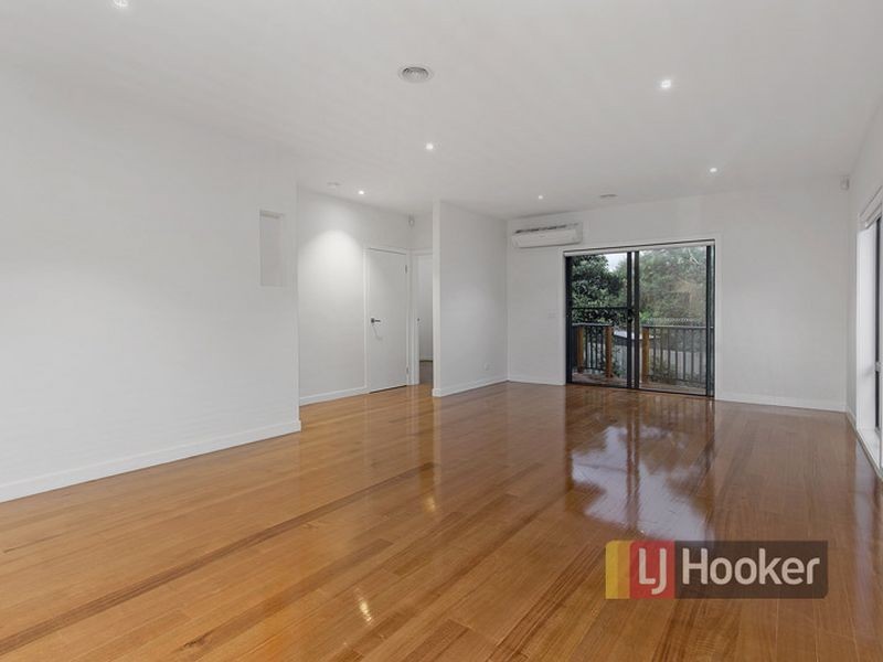 25A Inverness Street, Endeavour Hills VIC 3802