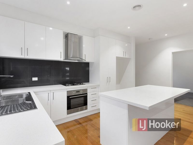 25A Inverness Street, Endeavour Hills VIC 3802